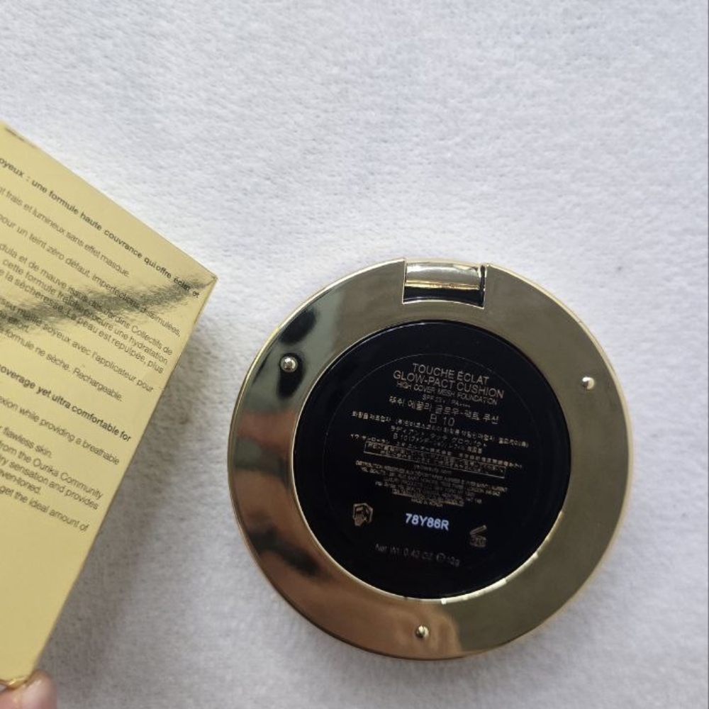 Yves Saint Laurent  Cushion Foundation,Spf 23,B10 - Picture 4 of 4